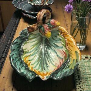 Vintage Majolica Strawberry leaf footed fruit bowl Italy MCM
